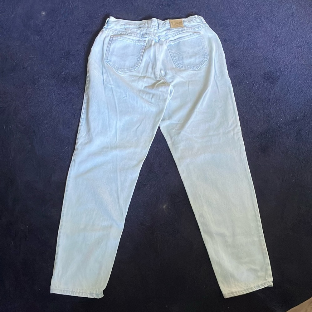 Woman’s Vintage Lee Sky Blue Denim Jeans